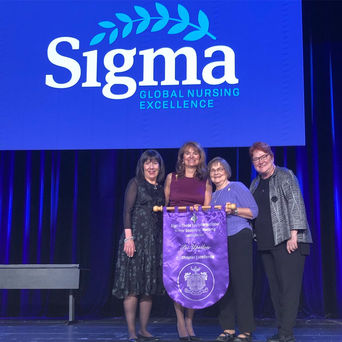 Psi_Ups_Chapter's tweet photo. Our first Key Award in our FIRST biennium!!
#psiups #sigmanursing #flagsoftheworld #sigmaconv19 #sigma3c #connect #collaborate #catalyze #NursesWhoTweet https://t.co/GDvOdSVLZF