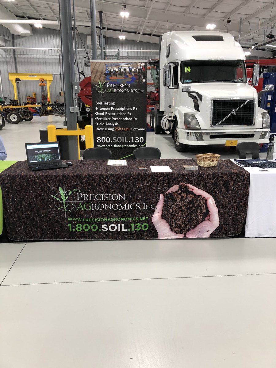 PAGChicks's tweet photo. Career Fair at Ivy Tech Terre Haute https://t.co/6J5hXJJen4