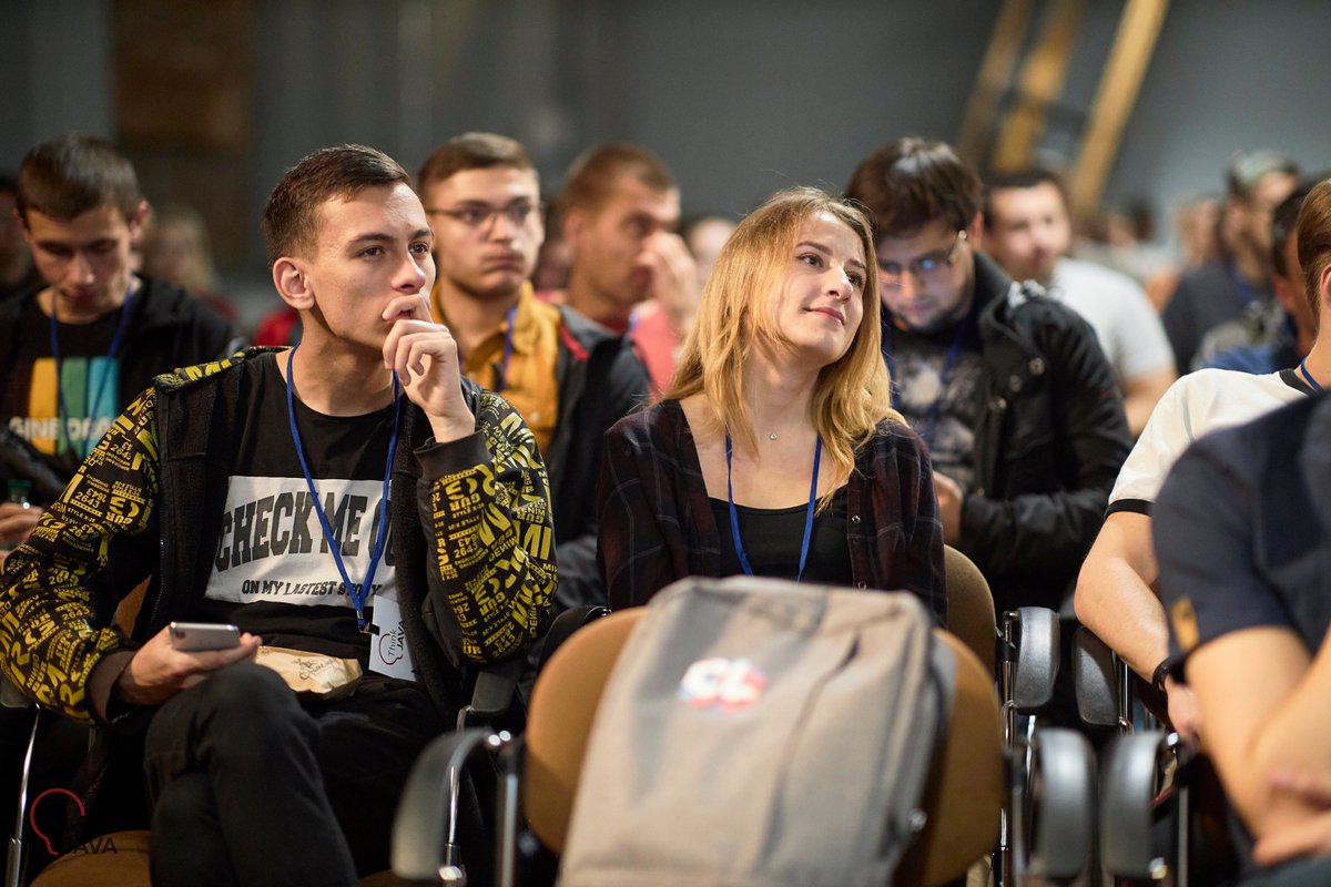 nix_ukraine's tweet image. Для ThinkJava #10 наши спикеры подготовили самые актуальные доклады, поделились опытом, ответили на десятки вопросов и помогли четырем сотням слушателей с огоньком провести октябрьский пятничный вечер.
Все фотографии юбилейного митапа уже собраны в альбоме facebook.com/pg/thinkjavaKh…