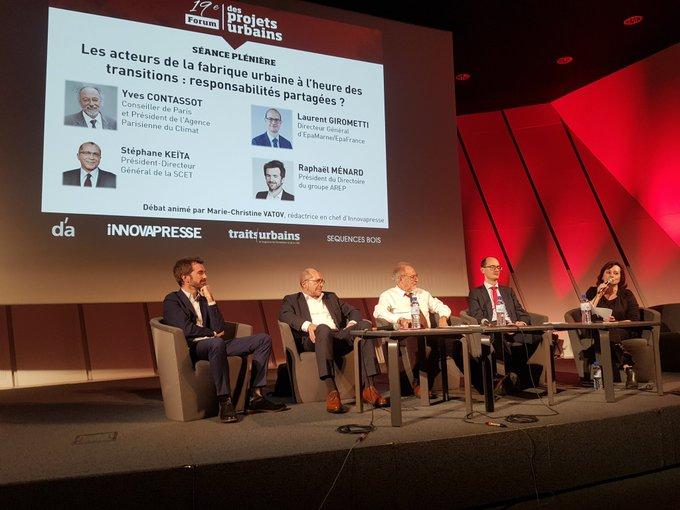 clsolard's tweet photo. Le 12 novembre s'est tenue la Grande #Conférence Forum des Projets Urbains sur le thème de la #TransitionÉcologique 👍 Objectif : concilier valeurs économiques et écologiques dans la conception des #gares. @ArepGroup https://t.co/y5xspHVGxU