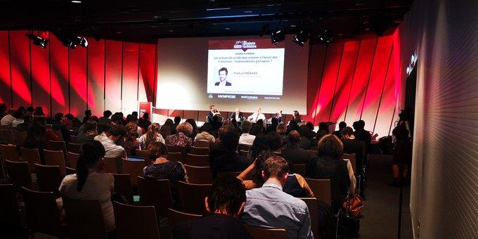 clsolard's tweet photo. Le 12 novembre s'est tenue la Grande #Conférence Forum des Projets Urbains sur le thème de la #TransitionÉcologique 👍 Objectif : concilier valeurs économiques et écologiques dans la conception des #gares. @ArepGroup https://t.co/y5xspHVGxU