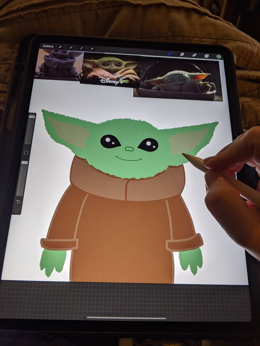 Vickiinmyhead's tweet photo. He warm!
I never know where I'm going when I draw, but that's part of my adventure #wip #YodaBaby #iprotecc https://t.co/ENzUxSm7j1