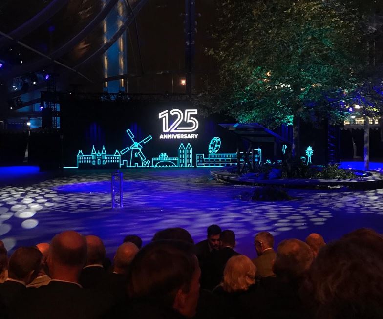 jstackmann's tweet photo. Time to party in Amsterdam! 🎉
Celebrating 125 years of @pondealergroep, the main Volkswagen importer in the Netherlands 🇳🇱. Happy anniversary and here’s to the next 125 years!
#Volkswagen @VolkswagenNL https://t.co/xHAG5UFeDR