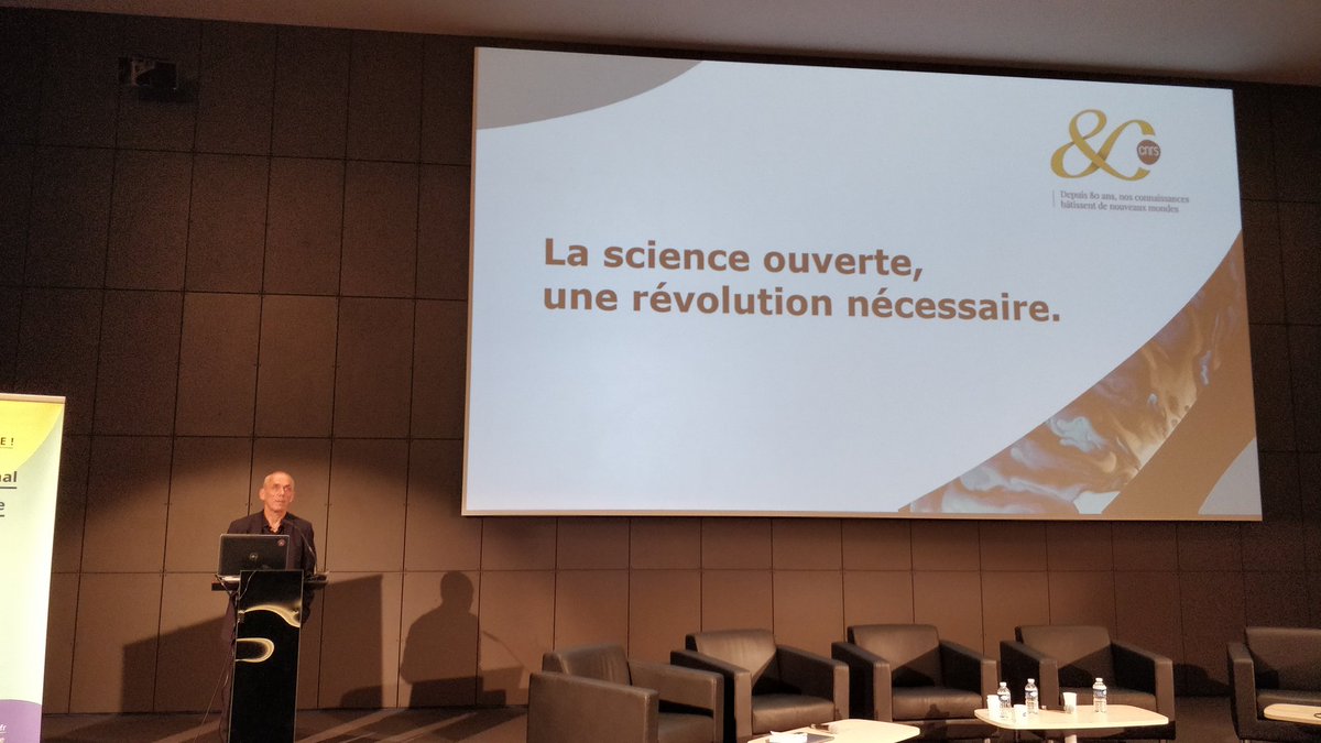 rdicosmo's tweet photo. Intervention de @antoine_petit_ aux #jso2018 pour dévoiler la feuille de route du @CNRS https://t.co/lHUiEP1QRe