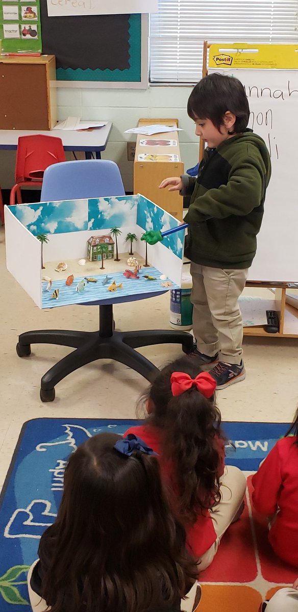 mtgarcia2010's tweet photo. I spy @MemorialElm PK students presenting part of their culminating unit projects to their classmates! Great presentations! #IBCandidate @pto_memorial @quel_joel @A_Stevenson3 @James_McSwain @HISDWestArea @PoeElementary @EdgarAC2020 @HISDECH https://t.co/gAkl9Kdt3K