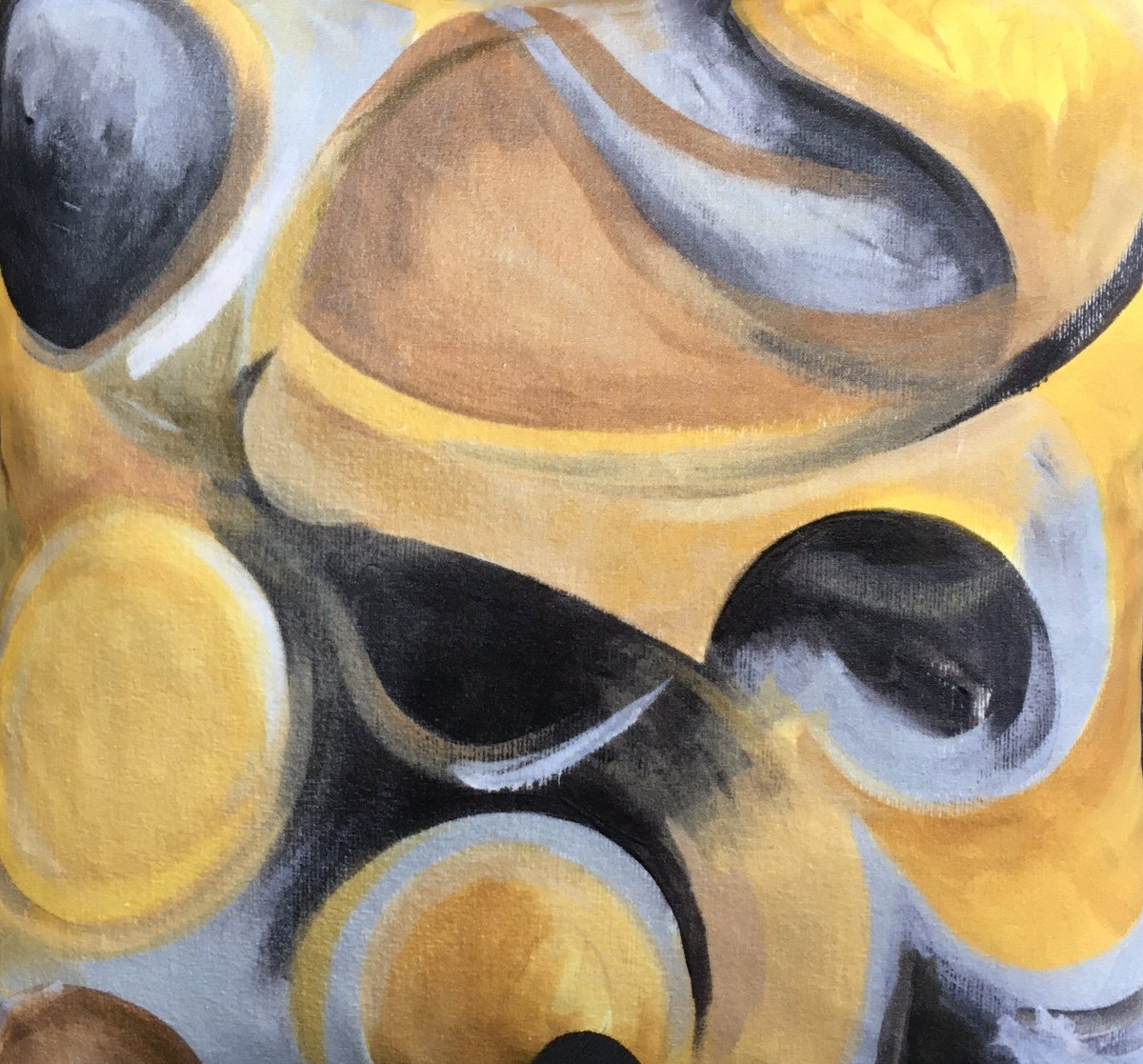 Our #new printed velvet cushions, 50cm x 50cm sumptuous cotton velvet vibrant and colourful. #velvet #printedvelvet #cushions