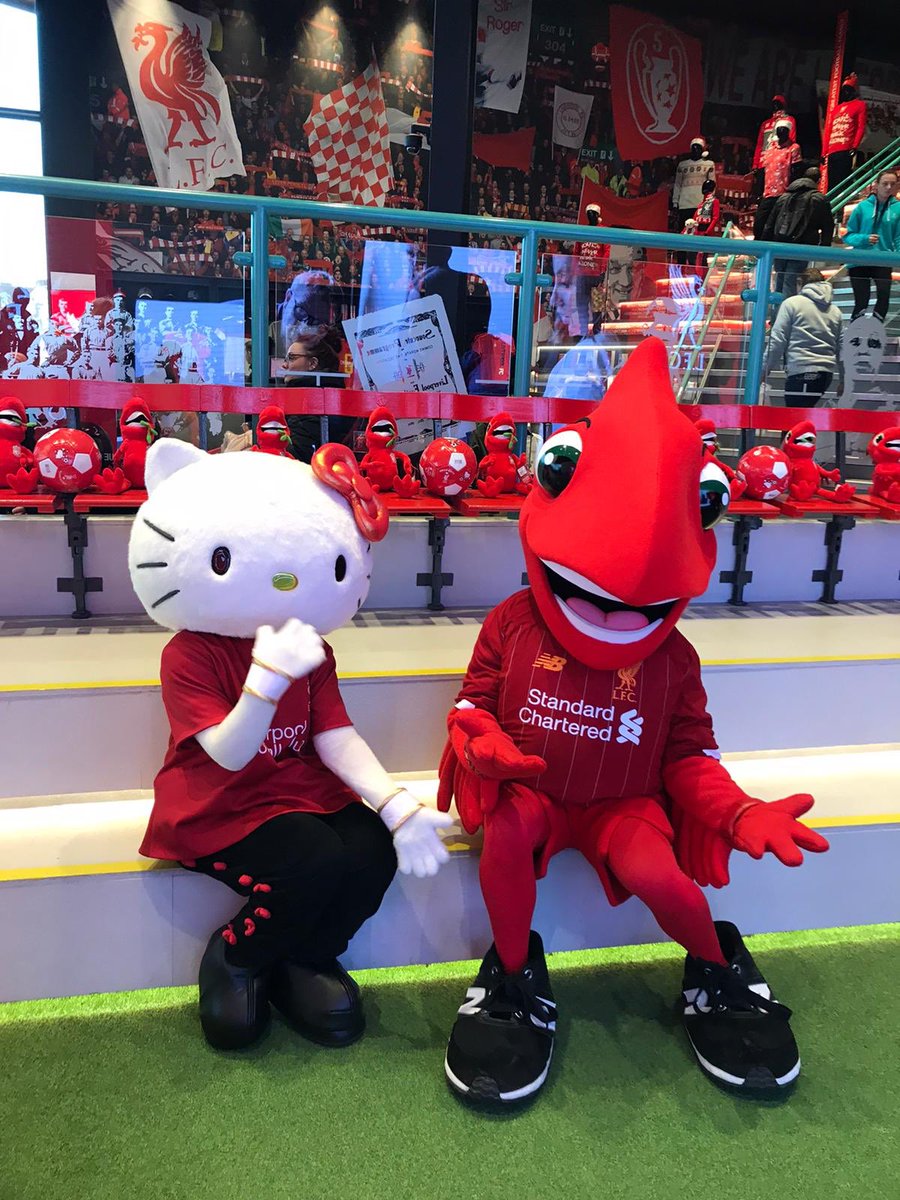 MightyRed_LFC's tweet photo. 🌟Who wants to win some prizes?🌟 Thank you to my new friend @WeRHelloKitty and @LFCRetail we have a special bundle of the new amazing products to giveaway #hellokittyxLFC like, RT and tag a friend – simple! Good luck https://t.co/nOxIle1vDZ https://t.co/Id75Ohwa79
