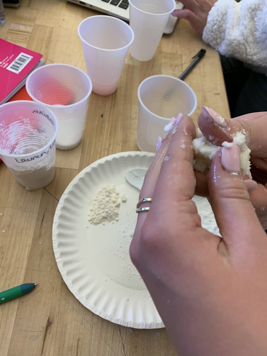 jhhsfablab's tweet photo. Bioengineering students learning about how scientists creating medications....putting enteric coatings in skittles and doing time trials into Diet soda (to replicate stomach acid) #JHHS #bioengineering https://t.co/kX7uLPSjI5