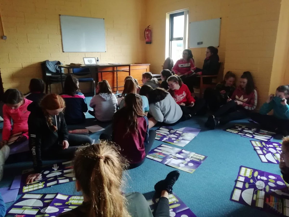 sineady_5's tweet photo. Brilliant group of young ladies @ Scoil Mhuire Secondary School Ennistymon co. Clare on the LIDL #SeriousSupport programme today. Can’t wait to see how they build on what they’ve learnt over the next few months! #SeriousSupport https://t.co/tg4e16B3pM
