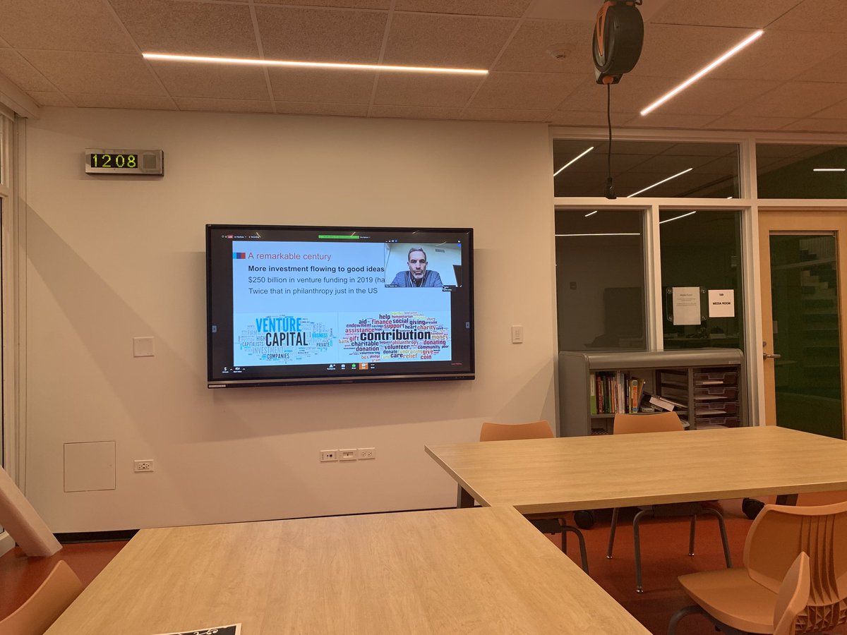 ⁦<a href="/tvanderark/">Tom Vander Ark</a>⁩ on the big screen in our new Live +Serve Lab at ⁦@NSCDS⁩ ⁦<a href="/NscdsLiveServe/">NSCDS Live+Serve Lab</a>⁩! #globaled19