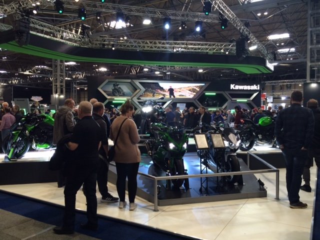 PaulMcDGlass's tweet photo. @autovista_group @GlassGuide @MCIATweets 
Day 1 at the 2019 Motorcycle Live Show at the NEC with some fantastic machines on offer and lively crowds! https://t.co/0ZqujYvwns