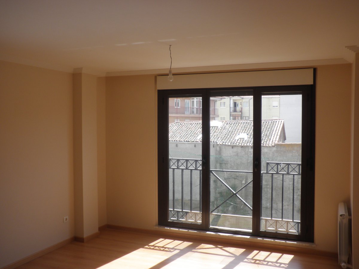 ConstrAyuso's tweet photo. ⚠️Últimos 2 pisos a la venta en Alba de Tormes⚠️
✅3 dormitorios.
✅2 baños (Uno en suite).
✅88 m2 Construidos.
✅Excelentes calidades.
✅Cocina amueblada.
✅Ascensor.
✅Garaje.
🔔INFORMATÉ SÍN COMPROMISO🔔
☎️651 86 65 41☎️ https://t.co/2lR17Vqqo0