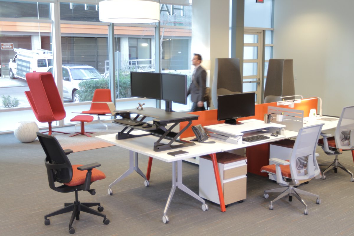 Ergotron's tweet photo. Is your day dragging? Take a stand.
You can stand, sit and work the way you want with our best-selling WorkFit-TL. Shipping is fast and free. https://t.co/ILJQmBRpbp #sitstandswitch https://t.co/QAp6mvb6Mb