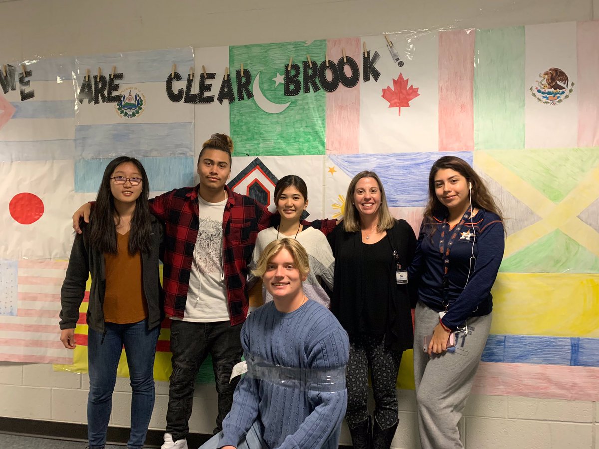 passthebluntash's tweet photo. @ClearBrookHS 
#brookmixitup 
#lovemyadvisory
#class2020
LETS GO CLEAR BROOK‼️‼️🐺 
Keep your negativity away👺 only positive on this side🤠 https://t.co/S7szN2dRWr