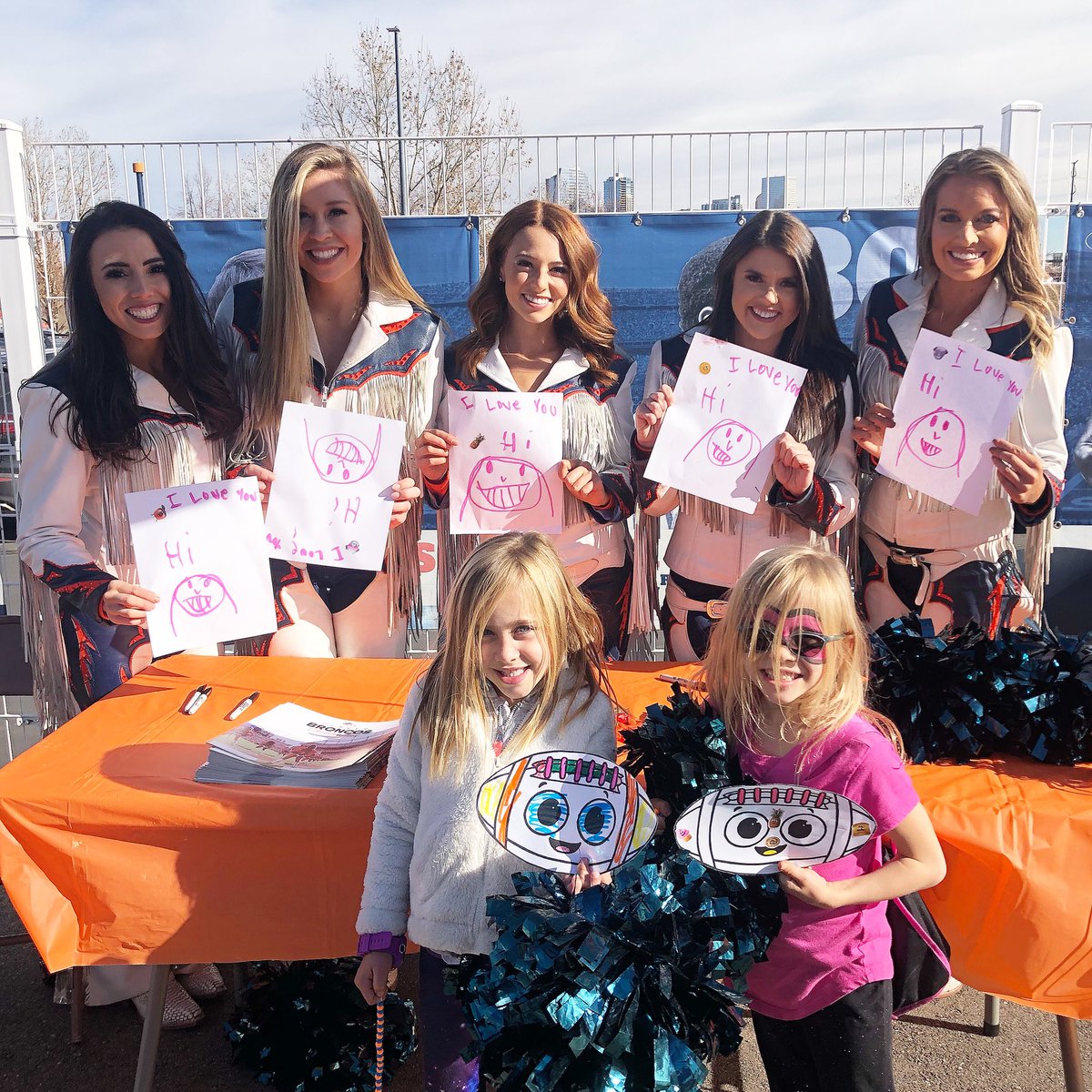 DBC_Lauren's tweet image. These #FutureDBC cuties spent their Sunday afternoon drawing us pictures, making us friendship bracelets, and giving us their candy....🧡⁣⁣🥰✨

These two are why I am so grateful for every opportunity to wear the Chaps and to be a part of #BroncosCountry! ⁣⁣

#BeAChampion