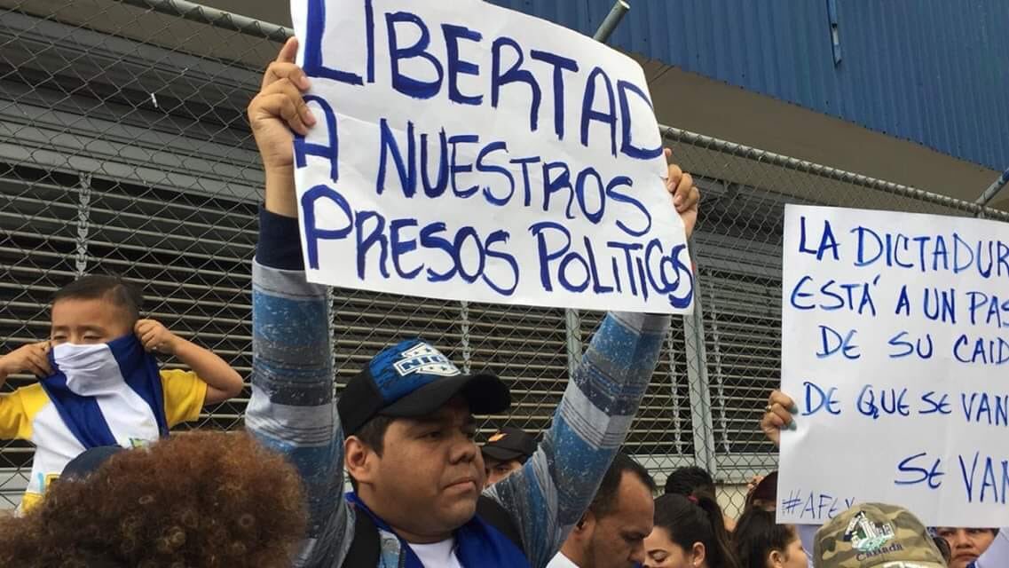 adonis1892's tweet photo. Hoy pido por la libertad de #Jesus #Maria #Roberto #Olga #Amaya #Neyma #Hanzel #Jordan #Wilfredo #Wendy #Ivania #Derlis #Jose #Atahualpa #Melvin #Marvin y de los otros 130 presos políticos que el régimen tiene secuestrados. @OEA_oficial @DinoAndinoE @AJENCR19 https://t.co/tdNhar53eE