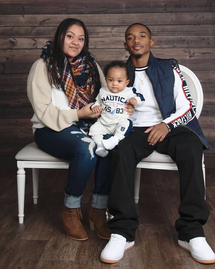 ITweet_ItRight's tweet photo. Family Pictures 2k19 🧡 https://t.co/3fIYQe5CsL
