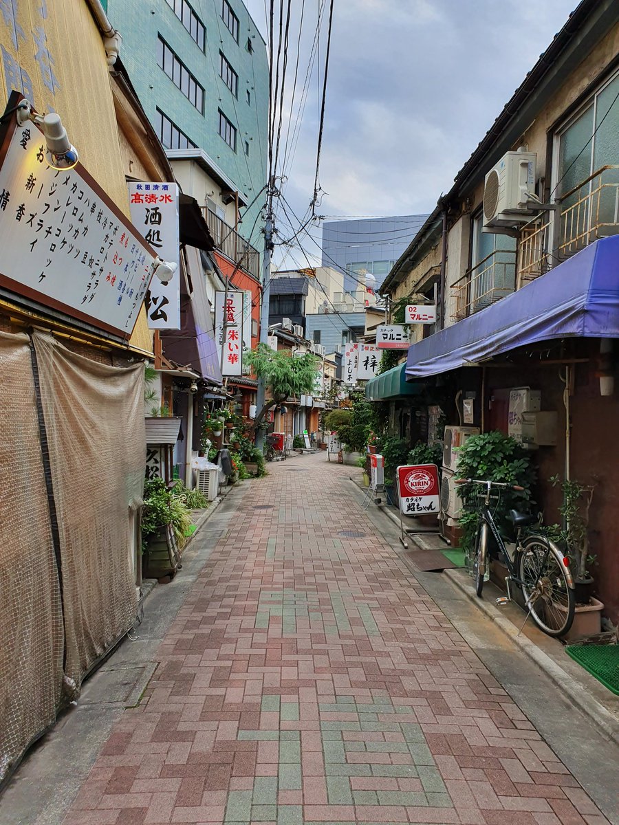 gazbo721's tweet photo. Tokyo, tick. https://t.co/iO2IFQ9rQy