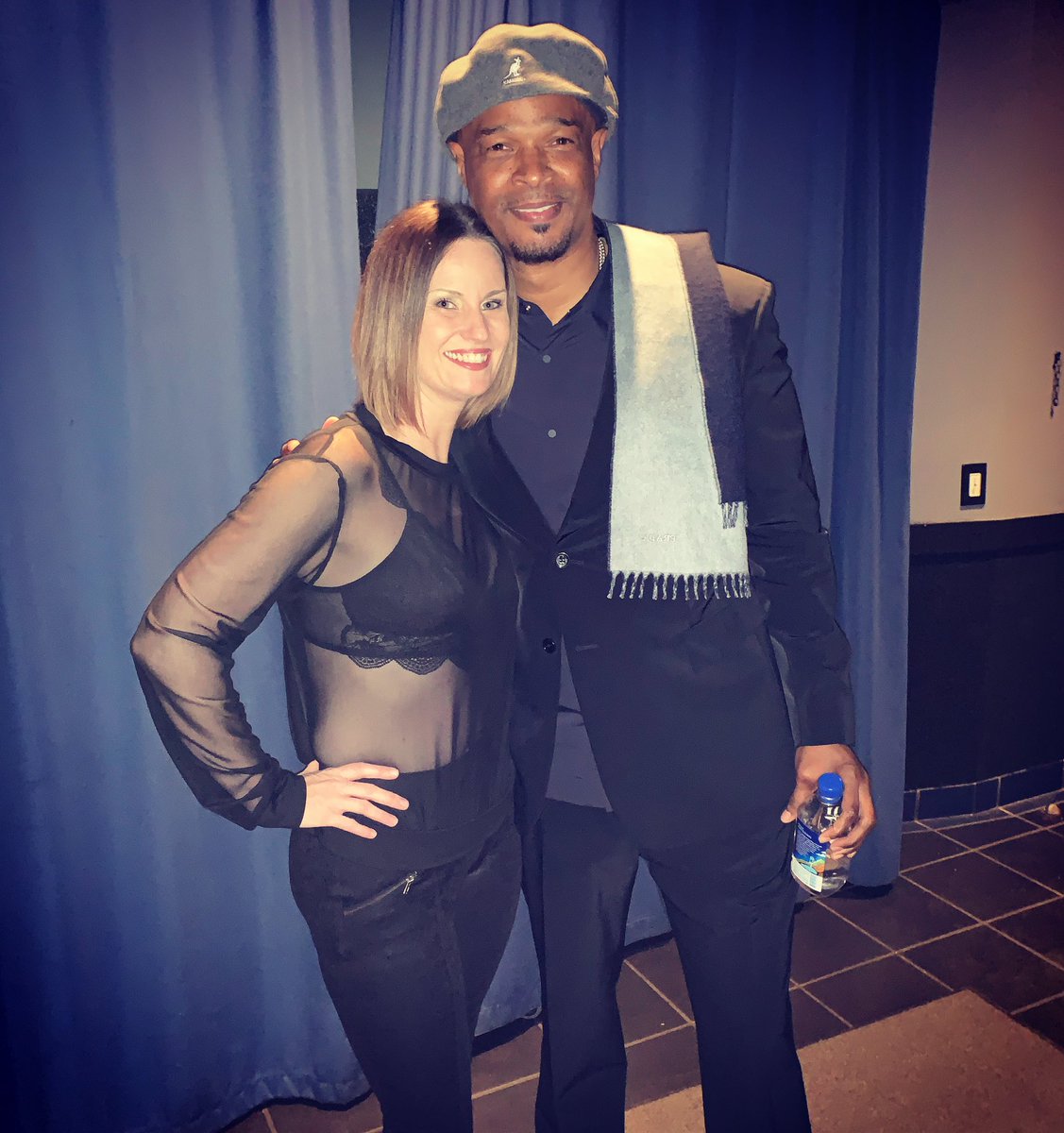 MaloneyComedy's tweet photo. Featured for the Legendary Damon Wayans at the Tampa Improv #damonwayans #bucketlist #comedy #inlivincolor #wow https://t.co/XrDALeyvkz