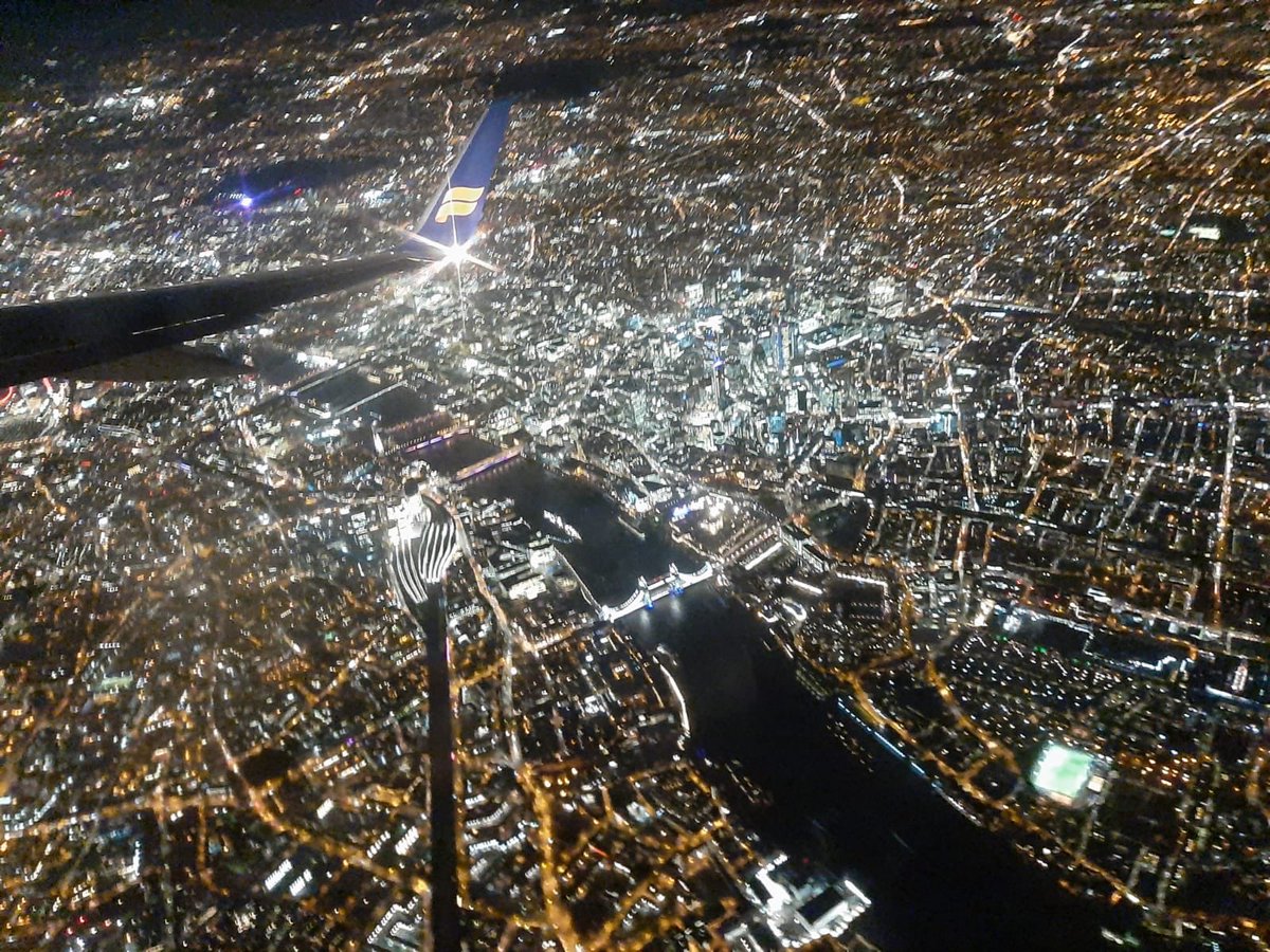 SJBaway's tweet photo. Landed safely. https://t.co/HeRm86DYMX
