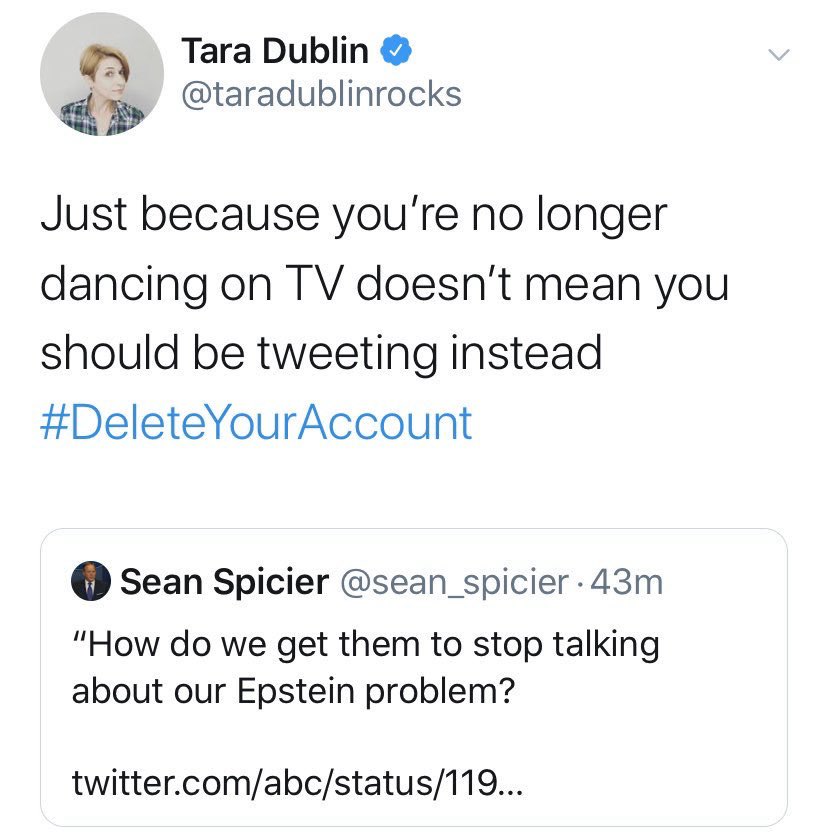 DrHeimburgen's tweet photo. @achibrunette @taradublinrocks Nah this is the real one this time. She had to after this: https://t.co/o5z9OJhOaE