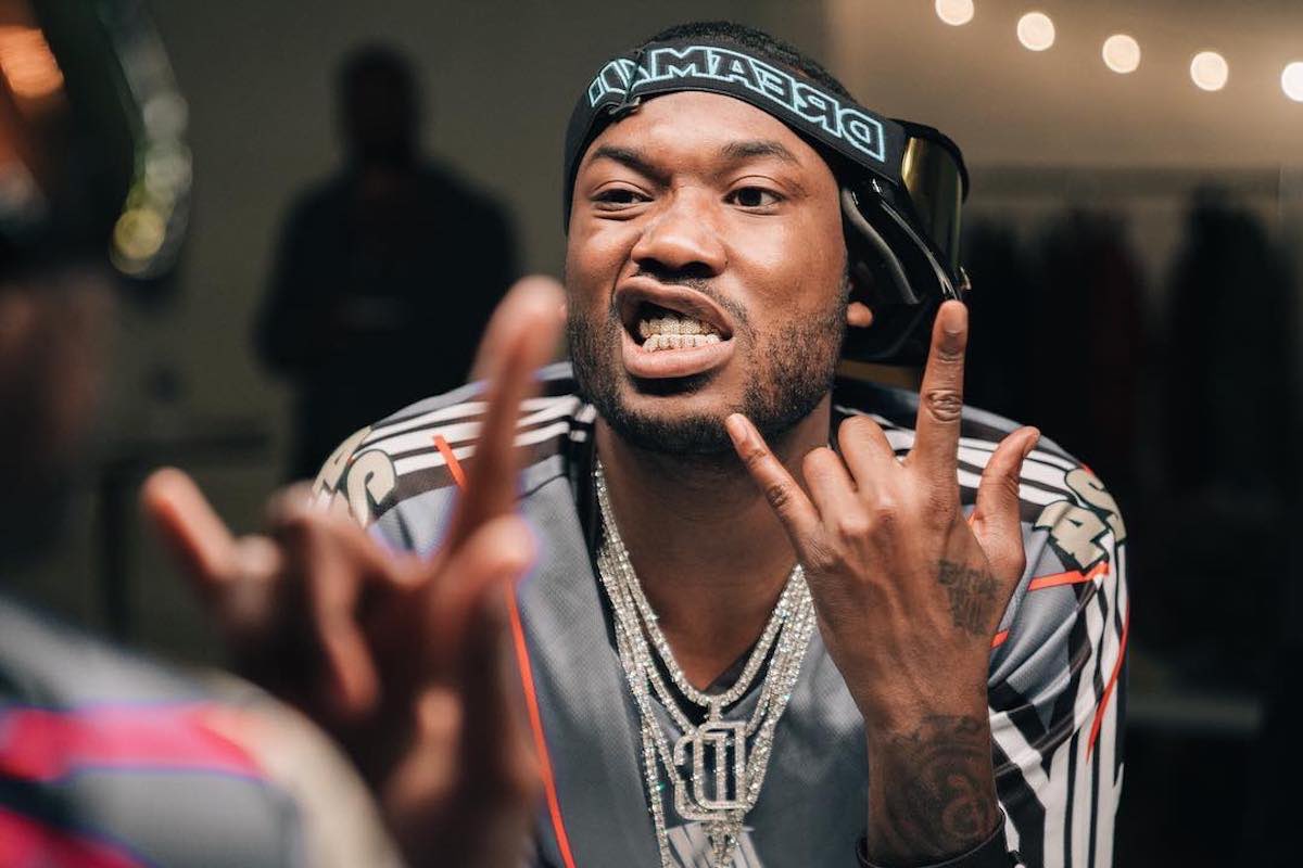 College_Beats's tweet photo. Meek Mill says he’s dropping a new album before the end of 2019 🤟 https://t.co/9M0XDTwcc4