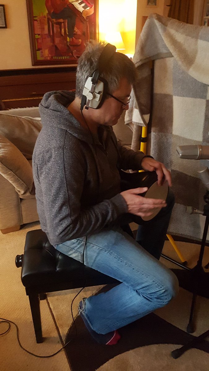 ClareEstelle's tweet photo. @Monkeys_Fist Sam Piper &amp; Simon Ford while recording #Dulcimer, #irishwhistle and #Darabuka for my latest song. Fantastic musicians! Thanks guys. 😘😘😘 #recording #studio #collaboration #monkeysfist #celtic #fusion #progrock #newsong #newmusic https://t.co/NHtE4m2Nhr