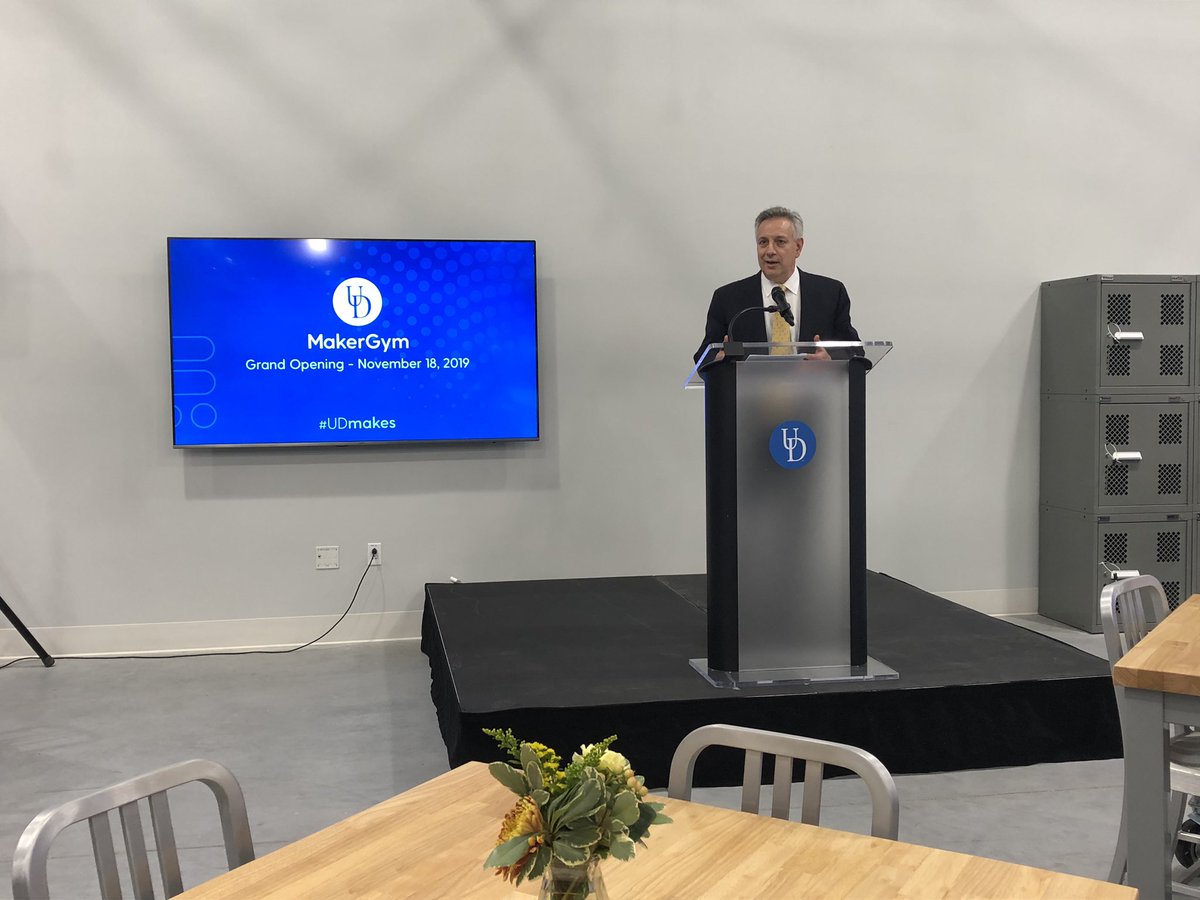 UDelaware's tweet photo. #UDPresAssanis explains the vision behind the new MakerGym - this space is about allowing people to create the future. #UDmakes https://t.co/bApPMNp9Hq