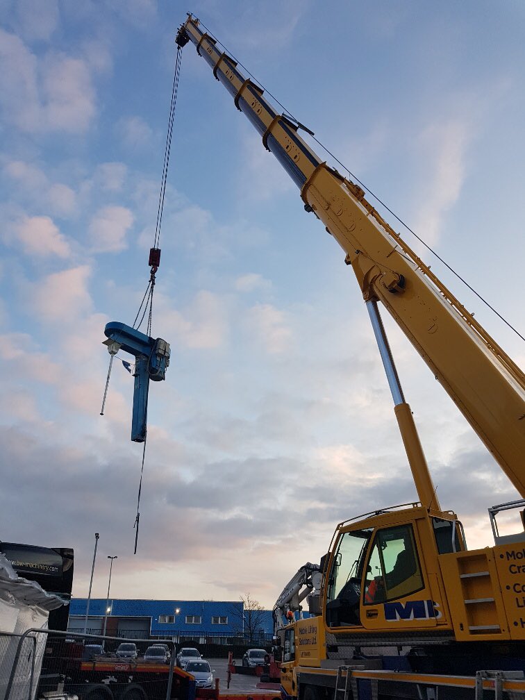 lbannerelec's tweet photo. Relocating machines for Graham &amp; Brown. Big thanks to B&amp;W Machinery Ltd for working with us on this project.  #electricalcontractors  #machinemove https://t.co/BcRNT9zfHM