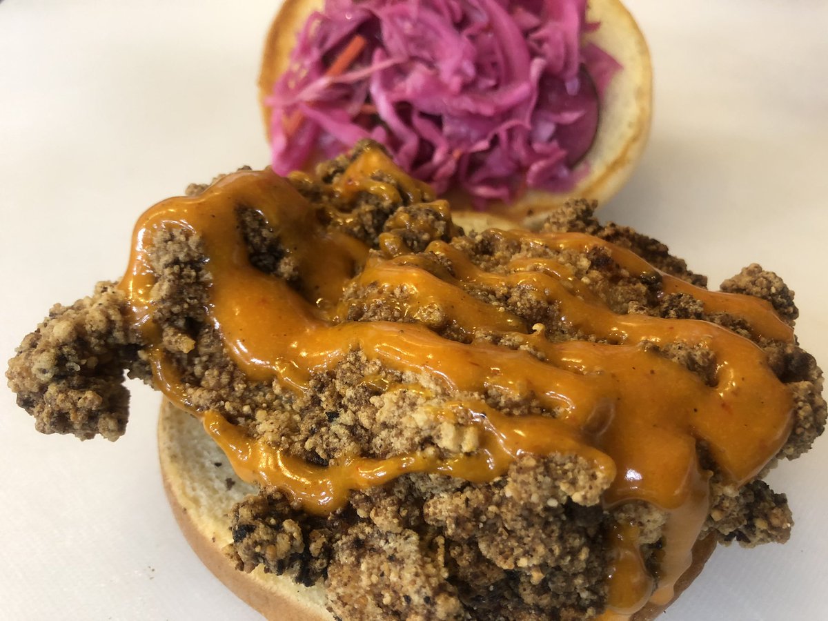 Serving up your favorite BowLs @ 500 Howard St #SF from now till 2pm! Beat the #salesforce crowd &amp; #lunch with us! #nomnom #Lunchtime #lunchbreak