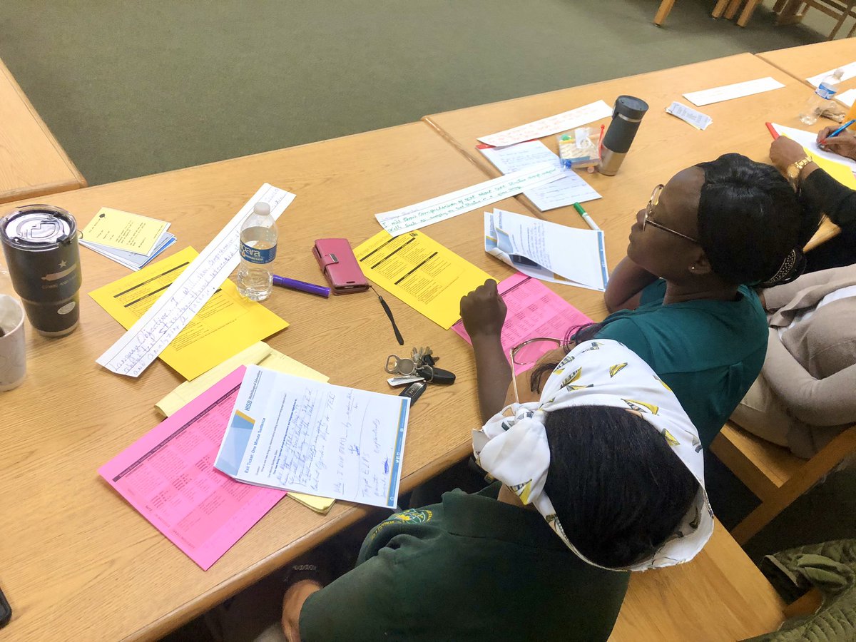 Noe_Denova's tweet photo. 📚,🧮,&🌍Teachers were 💨away! This is a HUGE win in my 📚@HISDWestArea E-STEM Ctrl MS #LanguageObjective PLC @HISDMultiPrgms @MLAnnaWhite #QSSSA #OnTheRoadToProgress https://t.co/iVZAUPQMzW