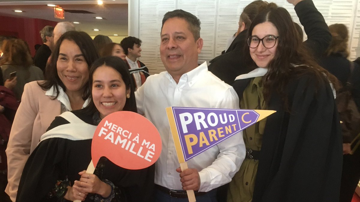 ConcordiaAlumni's tweet photo. Lots of proud parents in attendance today. We are also proud of these #CUgrads. Welcome to the #CUalumni family! https://t.co/6oA0naWHAn