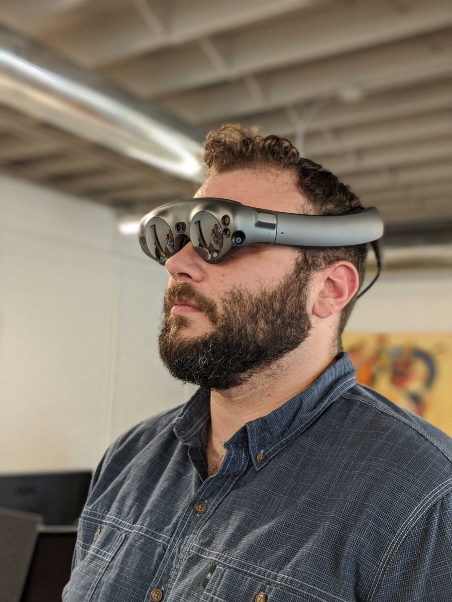 #EmergingTechnology efforts at Shockoe just got bit more magical! 

We're so excited to continue learning and growing with our latest office addition: Magic Leap. Be on the lookout for future R & D initiatives utilizing AR. 

#immersivetechnologies #extendedreality