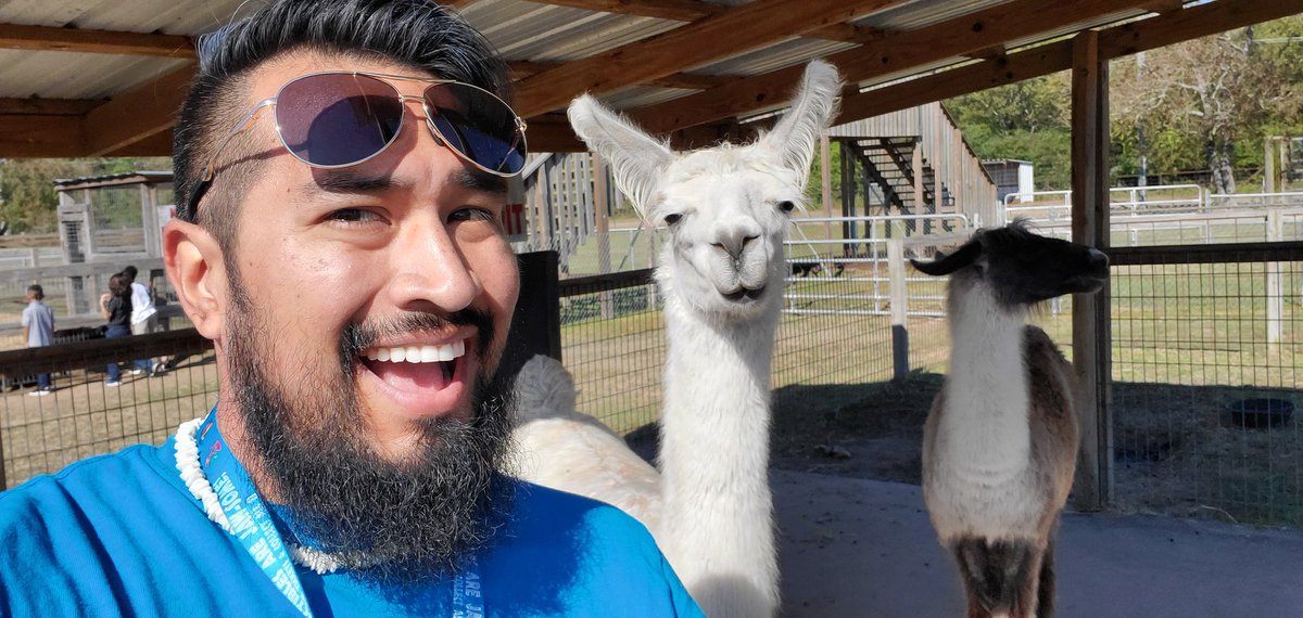 MeyerElementary's tweet photo. Our Kindergarten Mustangs had a great time exploring Old MacDonald's Farm. 👨🏽🌾🚜🌽🐄🐐🐓🐤🐖. @SpringISD #ToInfinityAndBeyond #MustangsSoar #OneHouseOneFamily #MeyerFamily #WeAreMeyer https://t.co/1NPDSww0K6