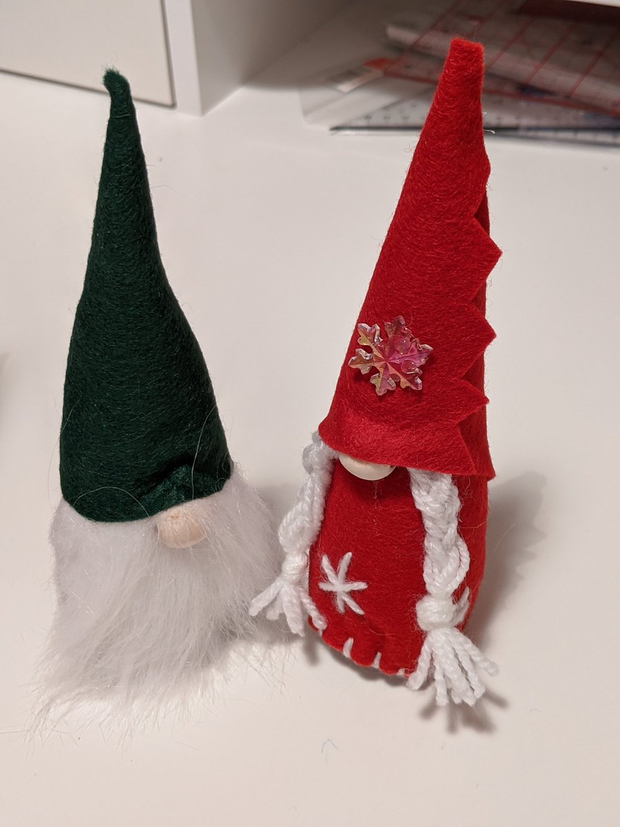 TonyaClassEmb's tweet photo. Christmas Gonks priced subject to size from £3 https://t.co/W5mHVbJmCT