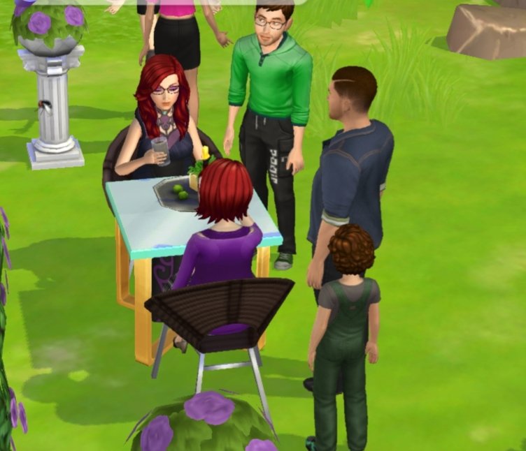 MrsDLR3theonly's tweet photo. Hanging with the family
#SimsObsessed https://t.co/NGcbE8k8vM