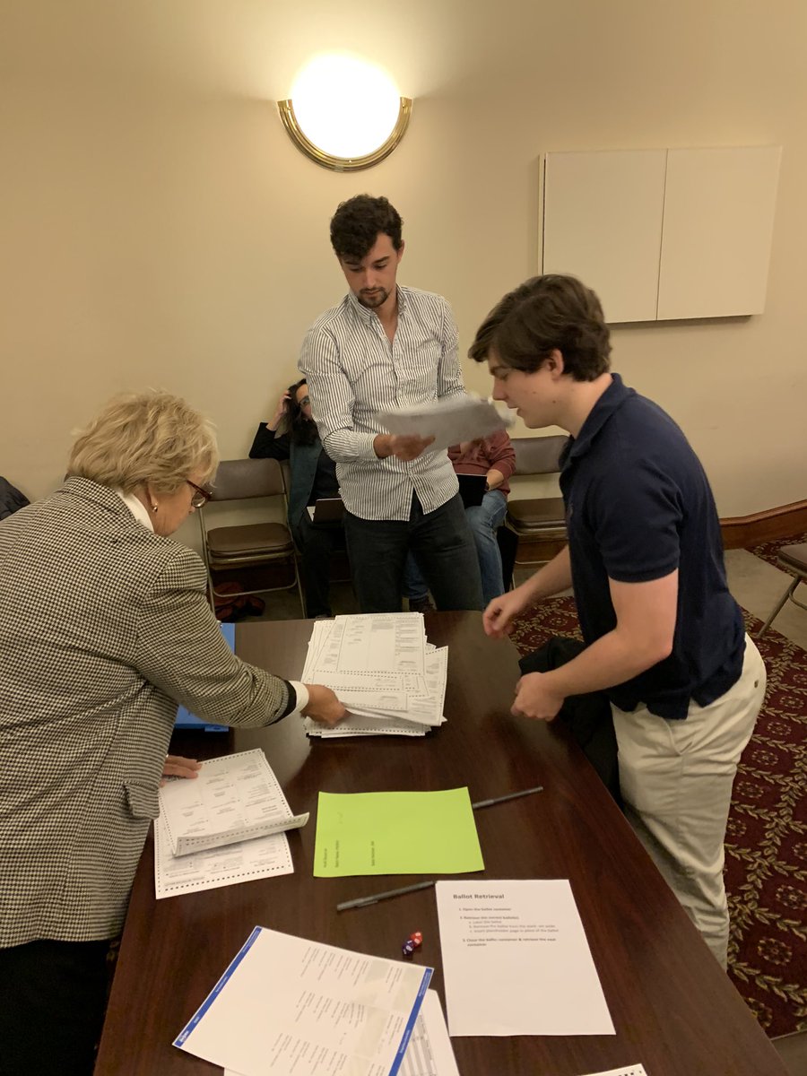 lizlhoward's tweet image. And, it’s a wrap!  We’ve successfully completed the 1st risk-limiting audit pilot in Pennsylvania! Thank you Jeff Greenburg, @MercerCountyPA Elections Director, for hosting election officials from across the commonwealth and serving as a champion for election security!