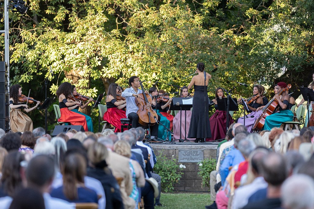 napafest's tweet photo. Napa Valley is a destination where the arts thrive. World class performances are staged in iconic Napa Valley venues. 
#artsforall #napavalley #napafest https://t.co/kPMzpwFGkK
