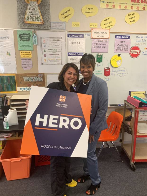 RMSArchers's tweet photo. Courageous, Selfless, Admired, Driven, Devoted and Caring.
Congratulations to Ms. Bentacur #ocpsheroteacher #Robinswood #ArcherStrong #AS61 #RMSArchers https://t.co/lwirufZsQC