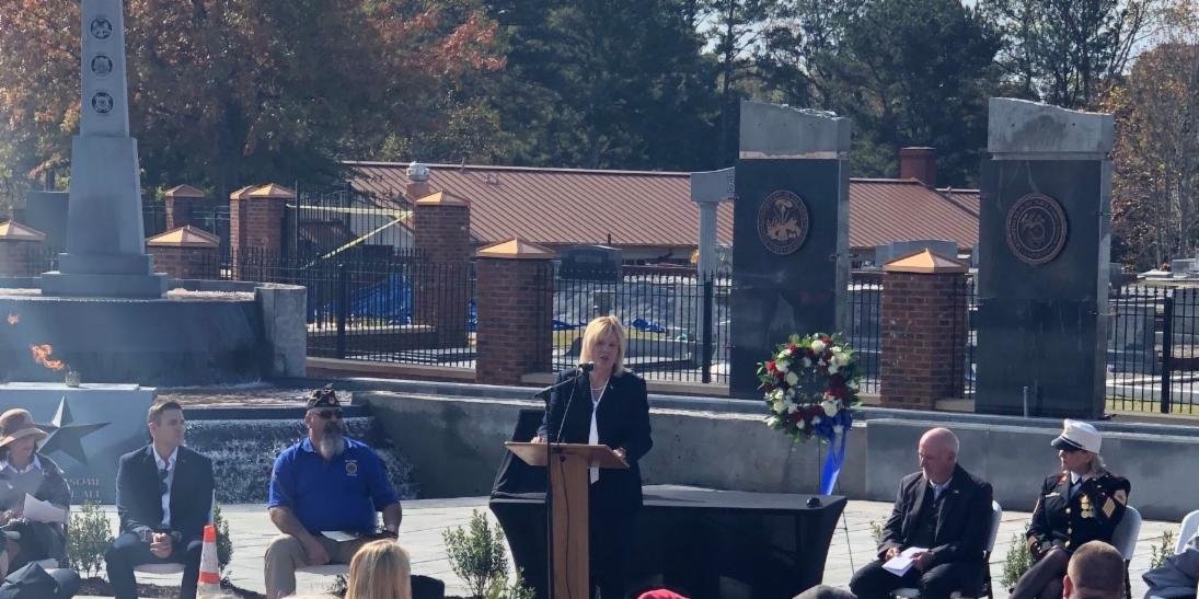 Renee_Unterman's tweet photo. Interested in getting involved with my grassroots campaign? Check out my updates from the campaign trail here: https://t.co/1ZwwR9cQin

#MAGA #ReneeForCongress #KeepAmericaGreat #ConservativeFighter #Courage https://t.co/GYEZRiW2xn