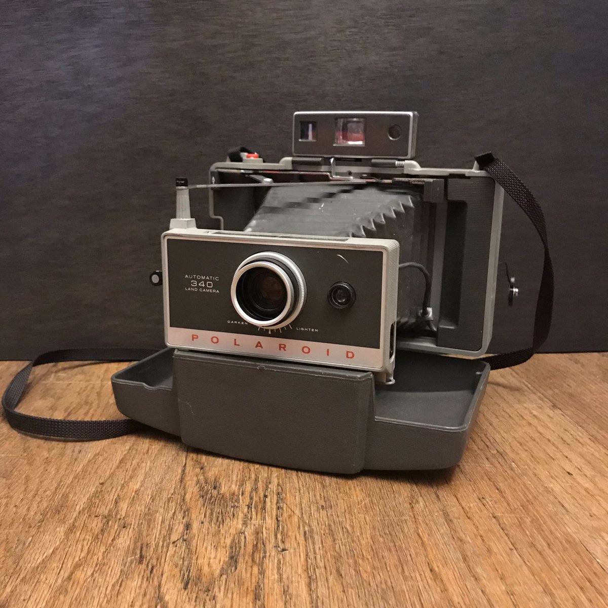 Got a few really sweet cameras at @rink that would make great decor for any photographer!! Unsure if they work so prices are marked low!! Anyone remember the Polaroid minis from the early 00’s?  I still have the photos I took with mine!! 🐏📸🐏#Polaroid #vintagecamera