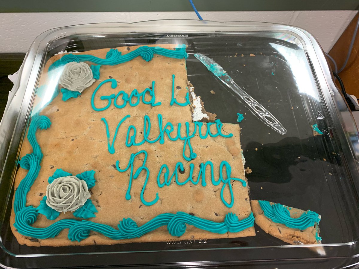 Valkyrie_Racing's tweet photo. Also we had this delicious Good Luck cookie cake... which most of the team ate before getting a picture 🤣 #f1inschools #abudhabi https://t.co/QfUvKupEeJ