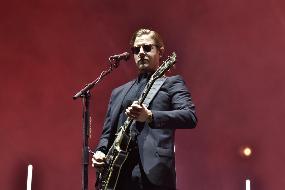 r101ck's tweet photo. .@Interpol interpretando su sexto material “Marauder” 
👏🏻👏🏻 
¿Qué les gustaría escuchar en el próximo @CoronaCapital  ? 
#CoronaCapital  #Capital101 #Coronacapital19 https://t.co/9OwE3xpIwN