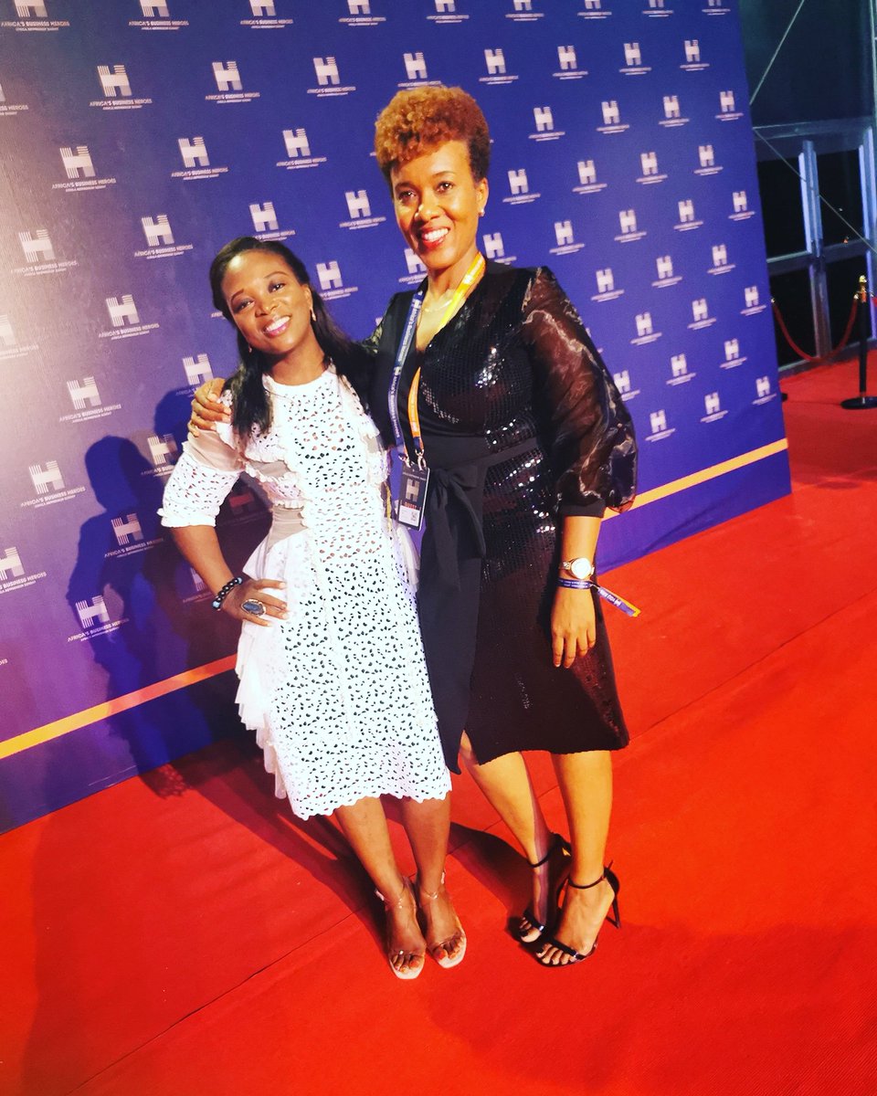 marciakayie's tweet photo. Connecting with #Sisters #ALN2019 #ALN10 - I'm rejuvenated... The sky is the limit and there are no barriers. Thanks for another great gathering @Prosper4Africa
#womenleaders #WomenOnBoards #DaringToDance #MovementForDiversity @TBRAfrica https://t.co/YADqhmnlHe