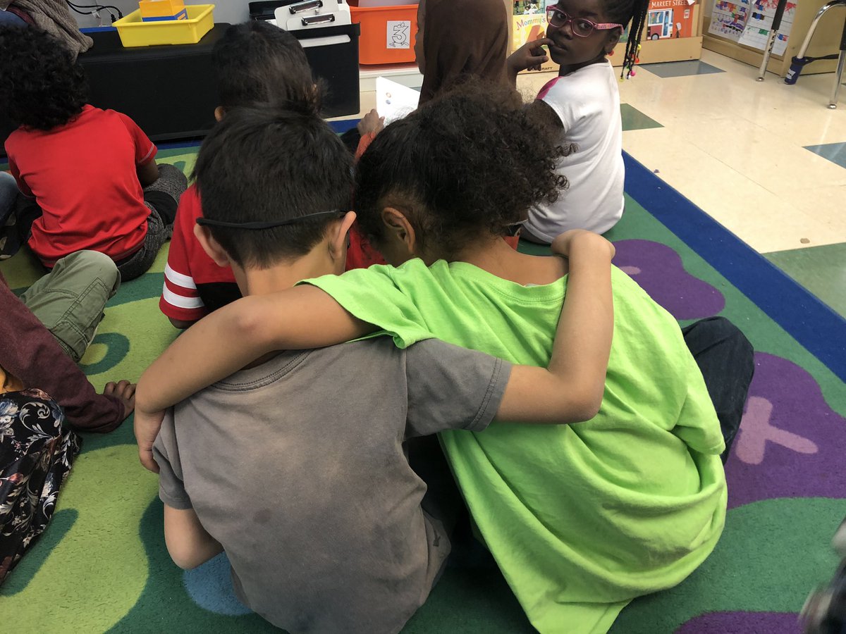katie_distasio's tweet photo. These two students make great partners! @KCIAcademy #teamwork #lovedoeswork https://t.co/uLAciu4d6J