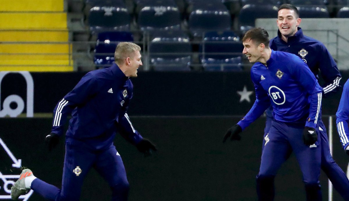 NorthernIreland's tweet photo. 📸 Find someone who looks at you the way Paddy McNair looks at @GeorgeSav_...💚 #GAWA https://t.co/cjLPGvxUZj