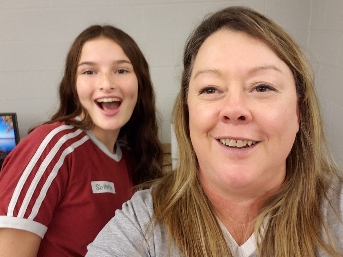 CHSEpsilonBeta's tweet photo. #MagicalCHS CHS is magical because of our ambitious students. https://t.co/clNVwfoWrB