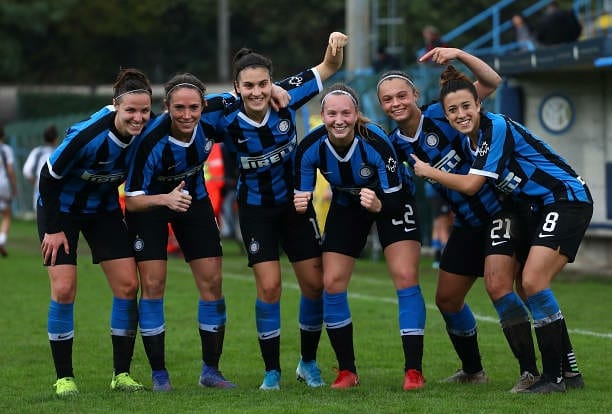 AlborghettiLisa's tweet photo. Monday motivation ⚫🔵💣💥
#atuttaranda #MondayMotivation #interwomen #inter #notforeveryone #amale https://t.co/qBefSc7vuc