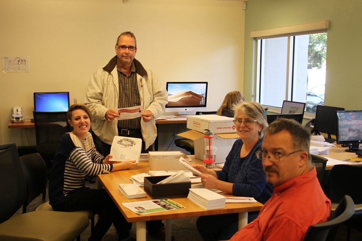 TheVincentHouse's tweet image. Vincent House raises the holiday spirit as we work hard to prepare our Annual Holiday Campaign! #VincentHouse #RecoveryThroughWork #ClubhouseInternational