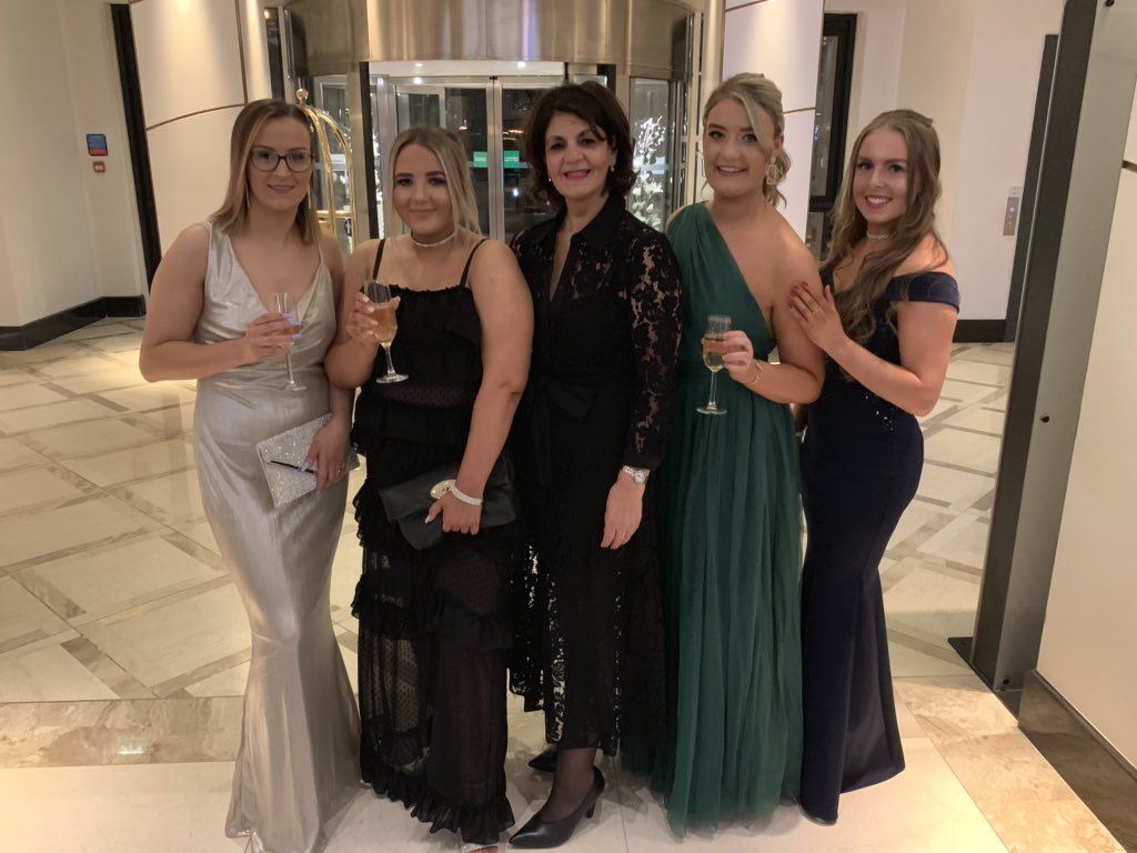 Buddie115's tweet photo. # vowsawards ready to party https://t.co/BqOg8WhoTl
